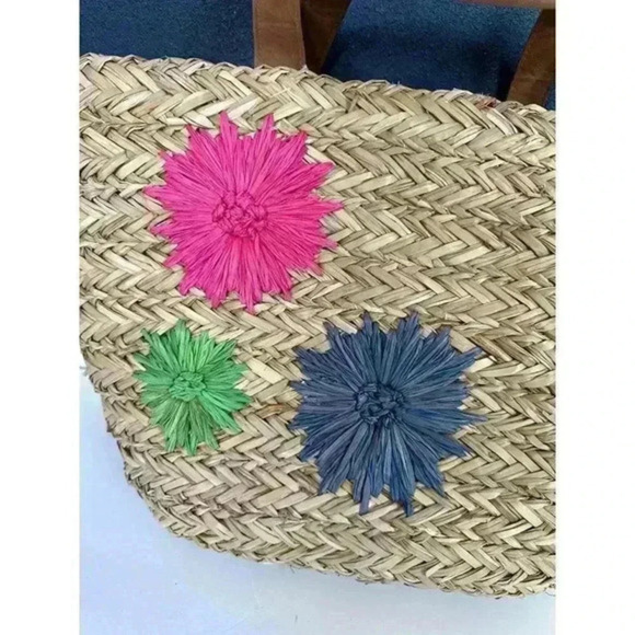 Crown & Ivy beach Bags Purse - Picture 3 of 4